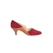 Pre-owned Suede heels Salvatore Ferragamo Pre-owned , Red , Dames