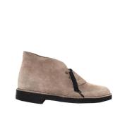 Suède Veterschoenen voor Mannen Clarks , Gray , Heren