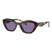 Cat-Eye Zonnebril met Violet Gekleurde Spiegelglazen Prada , Brown , D...