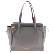 Pre-owned Leather totes Salvatore Ferragamo Pre-owned , Gray , Dames