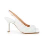 Witte Matelasse Sandaal met Enkelband Bottega Veneta , White , Dames