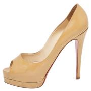 Pre-owned Leather heels Christian Louboutin Pre-owned , Beige , Dames