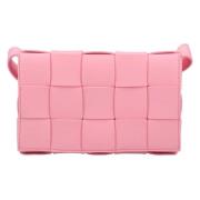Leather crossbody-bags Bottega Veneta , Pink , Dames