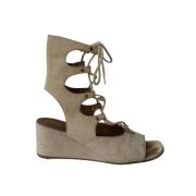 Pre-owned Suede sandals Chloé Pre-owned , Beige , Dames