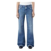 Flared Jeans in Middenblauw Closed , Blue , Dames