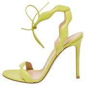 Pre-owned Leather sandals Gianvito Rossi Pre-owned , Yellow , Dames