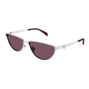 Moderne Cat-Eye Zonnebril met 3D Schedel Alexander McQueen , Gray , Da...