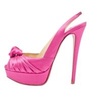 Pre-owned Satin heels Christian Louboutin Pre-owned , Pink , Dames