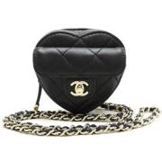 Pre-owned Leather clutches Chanel Vintage , Black , Dames