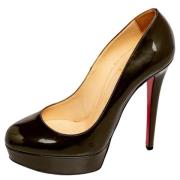 Pre-owned Leather heels Christian Louboutin Pre-owned , Green , Dames