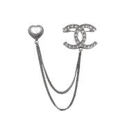 Pre-owned Silver brooches Chanel Vintage , Gray , Dames