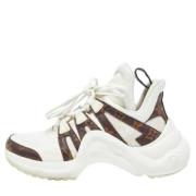 Pre-owned Canvas sneakers Louis Vuitton Vintage , White , Dames