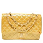 Pre-owned Leather chanel-bags Chanel Vintage , Yellow , Dames