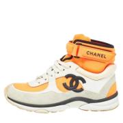 Pre-owned Nylon sneakers Chanel Vintage , Multicolor , Dames