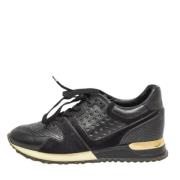 Pre-owned Leather sneakers Louis Vuitton Vintage , Black , Dames