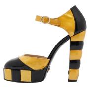 Pre-owned Leather heels Chanel Vintage , Multicolor , Dames