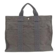 Pre-owned Canvas totes Hermès Vintage , Gray , Dames