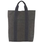 Pre-owned Canvas totes Hermès Vintage , Gray , Dames