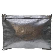 Pre-owned Leather clutches Yves Saint Laurent Vintage , Gray , Dames