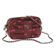 Pre-owned Nylon prada-bags Prada Vintage , Red , Dames