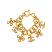 Pre-owned Metal bracelets Chanel Vintage , Yellow , Dames