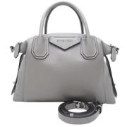 Pre-owned Leather totes Givenchy Pre-owned , Gray , Dames