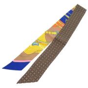 Pre-owned Silk scarves Hermès Vintage , Multicolor , Dames