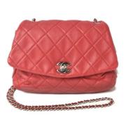 Pre-owned Leather shoulder-bags Chanel Vintage , Red , Dames