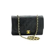 Pre-owned Leather shoulder-bags Chanel Vintage , Black , Dames