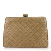 Pre-owned Leather clutches Bottega Veneta Vintage , Beige , Dames