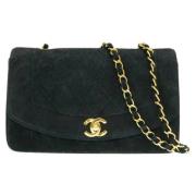 Pre-owned Suede shoulder-bags Chanel Vintage , Black , Dames