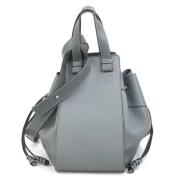 Pre-owned Fabric shoulder-bags Loewe Pre-owned , Gray , Dames