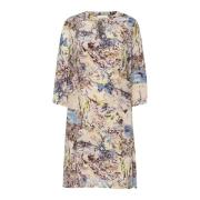 Blauw Bos Jurk met Vrouwelijke Snit Cream , Multicolor , Dames