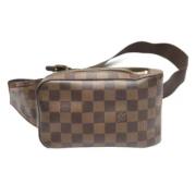 Pre-owned Fabric shoulder-bags Louis Vuitton Vintage , Brown , Dames