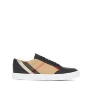 Zwarte Sneakers Met Ruitpatroon En Veters Burberry , Black , Dames