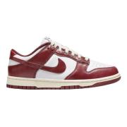 Team Red Dunk Low PRM Limited Edition Nike , Red , Heren