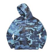 Beperkte Editie Yankees Kanji Hoodie Blauw Camo Supreme , Blue , Heren