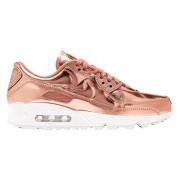 Rose Gold Metallic Limited Edition Sneakers Nike , Pink , Dames