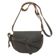 Pre-owned Leather shoulder-bags Loewe Pre-owned , Black , Dames