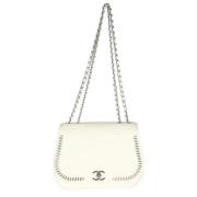 Pre-owned Leather chanel-bags Chanel Vintage , Beige , Dames