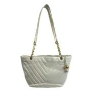 Pre-owned Leather chanel-bags Chanel Vintage , Beige , Dames