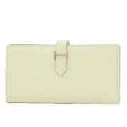 Pre-owned Canvas wallets Hermès Vintage , Green , Dames