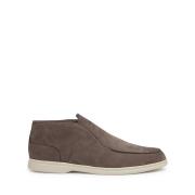 Bruin Nubuck Mocassin Stijl Platte Schoenen Corneliani , Brown , Heren