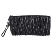 Pre-owned Leather clutches Miu Miu Pre-owned , Black , Dames