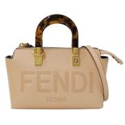 Pre-owned Leather handbags Fendi Vintage , Pink , Dames