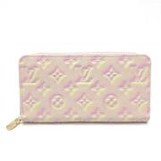 Pre-owned Fabric wallets Louis Vuitton Vintage , Pink , Dames