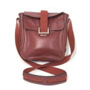 Pre-owned Leather crossbody-bags Hermès Vintage , Red , Dames