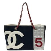 Pre-owned Leather chanel-bags Chanel Vintage , Blue , Dames