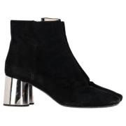 Pre-owned Suede boots Prada Vintage , Black , Dames