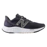 Verse Schuim Arishi v4 Sneakers New Balance , Gray , Dames